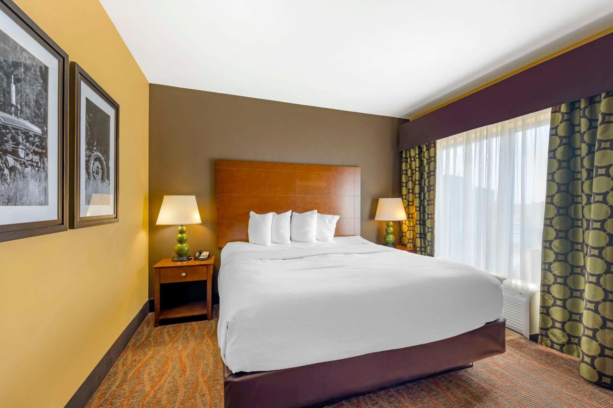 Best Western Plus Tupelo Inn & Suites Zewnętrze zdjęcie