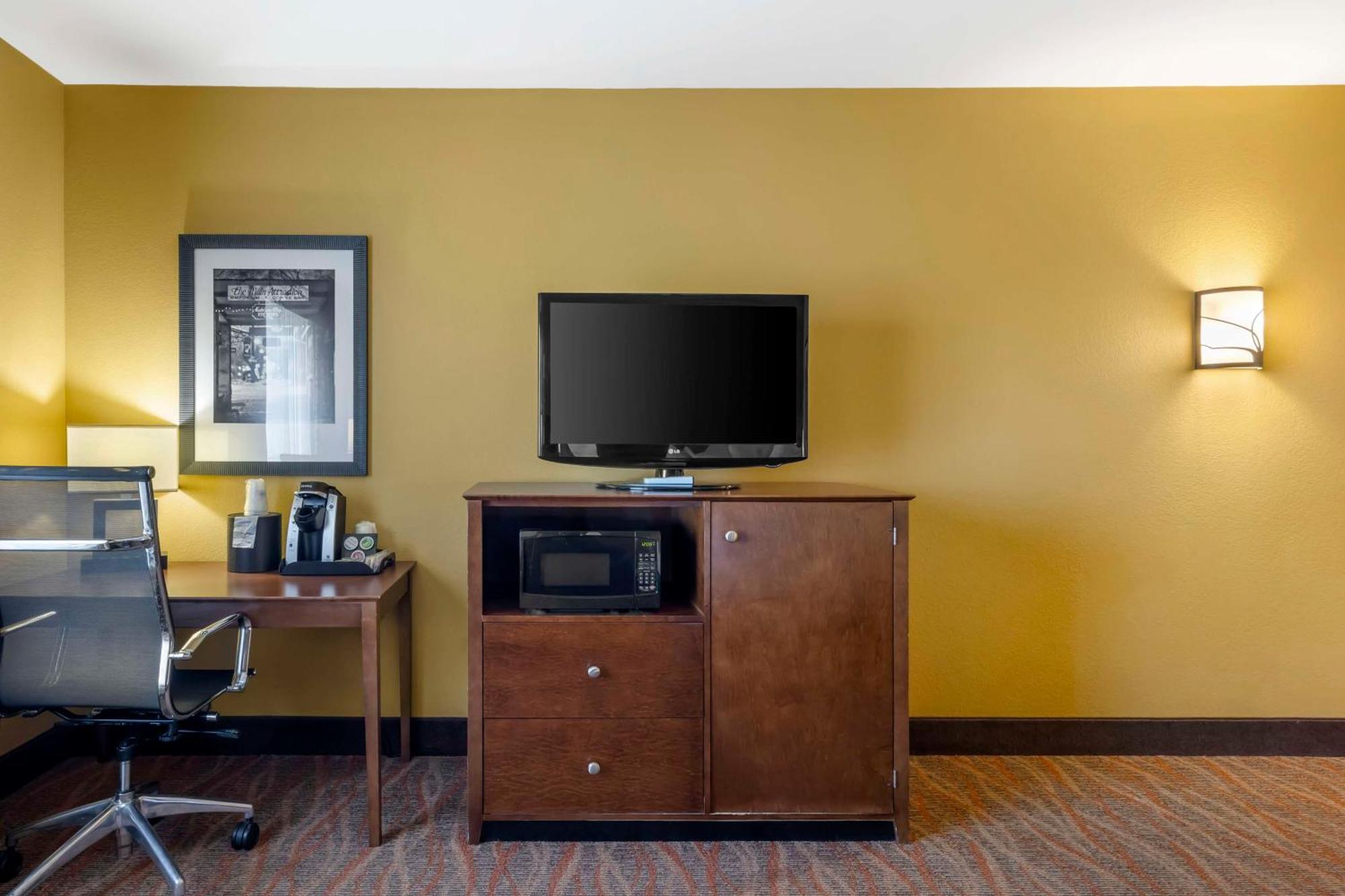 Best Western Plus Tupelo Inn & Suites Zewnętrze zdjęcie