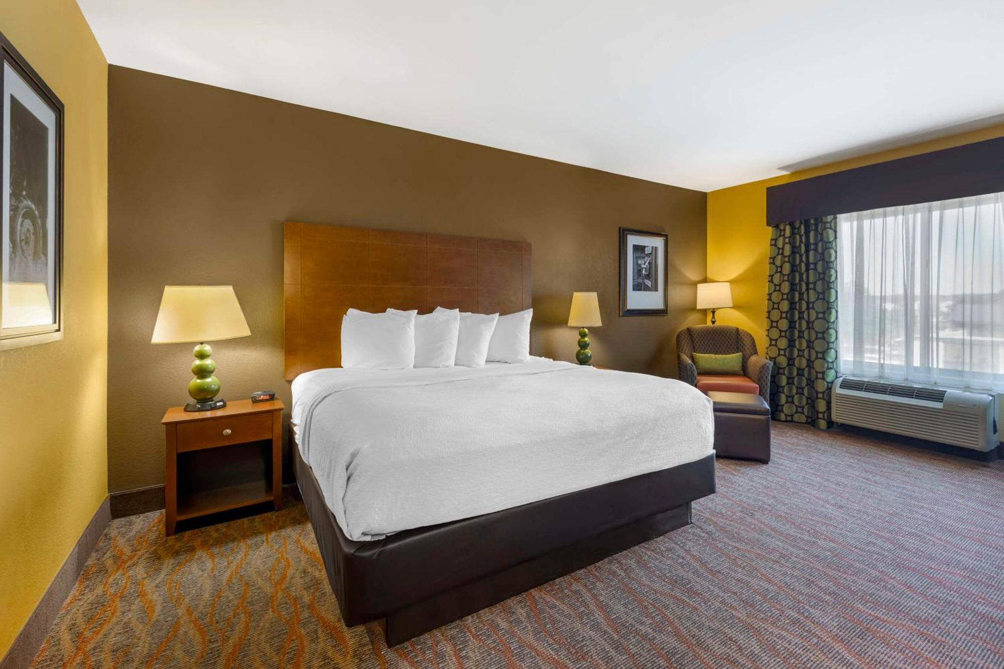 Best Western Plus Tupelo Inn & Suites Zewnętrze zdjęcie