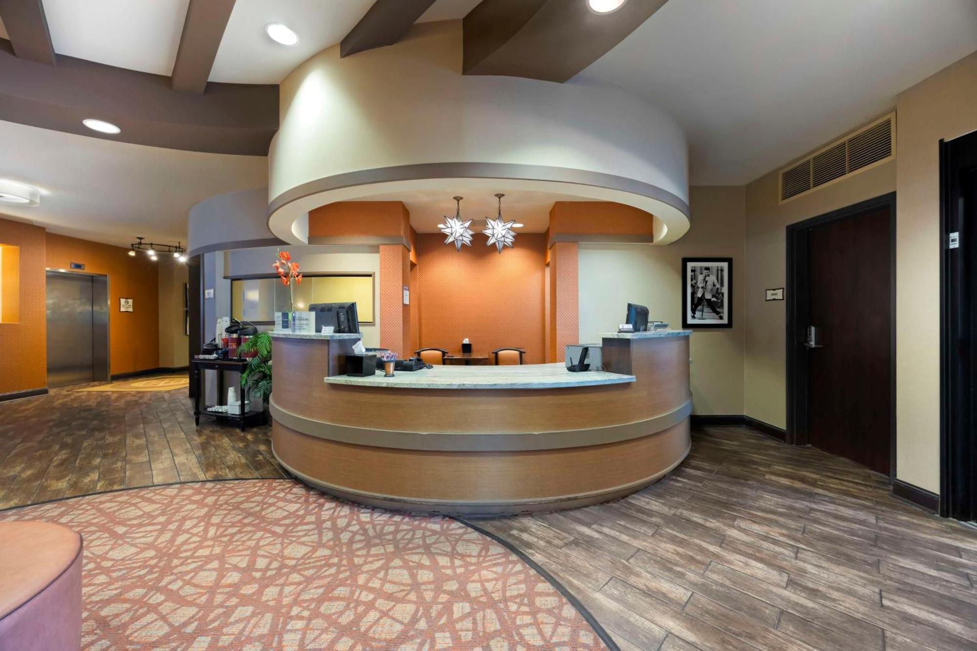 Best Western Plus Tupelo Inn & Suites Zewnętrze zdjęcie